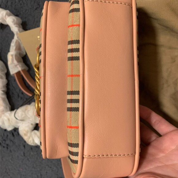 Burberry Link Camera Bag - Picture 5 of 6
